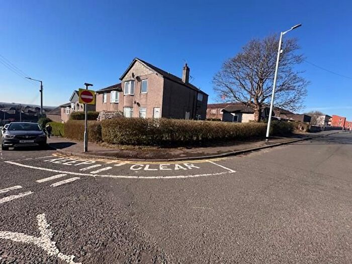 3 Bedroom End Of Terrace House To Rent In Renshaw Drive, Glasgow, G52