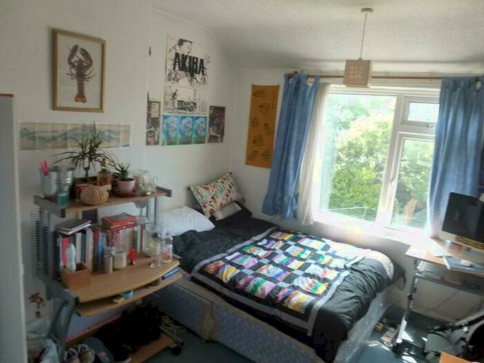 3 Bedroom Semi-Detached House To Rent In Victoria, Fallowfield, M14