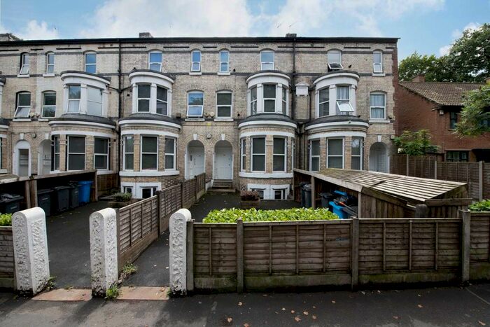 Studio To Rent In Eccles Old Road, Salford, M6