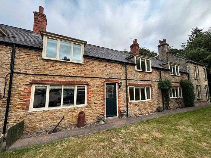 4 Bedroom Detached House To Rent In Drewton, South Cave, East Riding Of Yorkshi, HU15