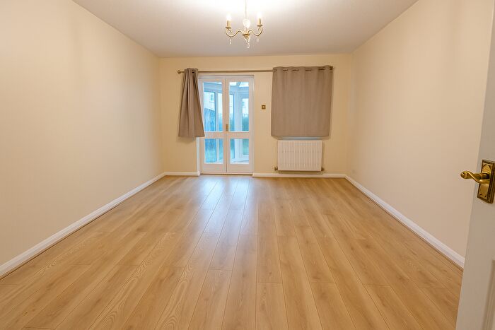 2 Bedroom Terraced House To Rent In Putney Gardens, Romford, RM6