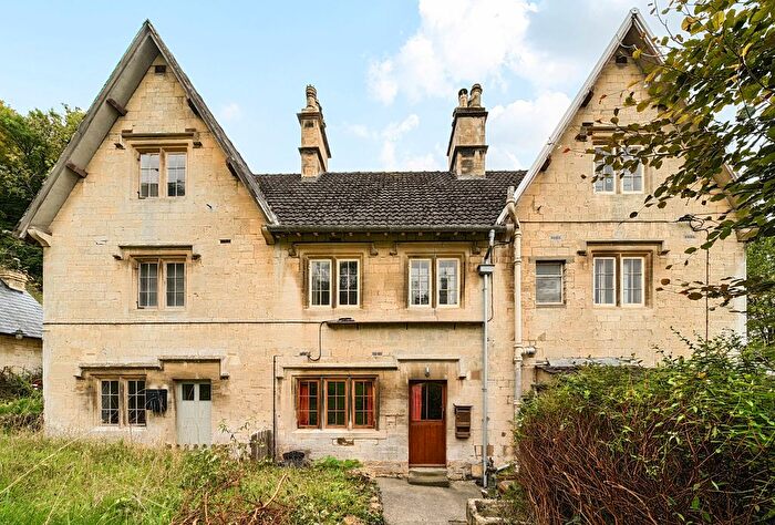 3 Bedroom Terraced House For Sale In Wick Street, Stroud, Gloucestershire, GL6