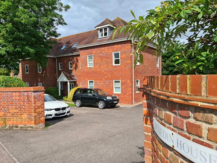 2 Bedroom Flat To Rent In Briary Lane, Royston, SG8