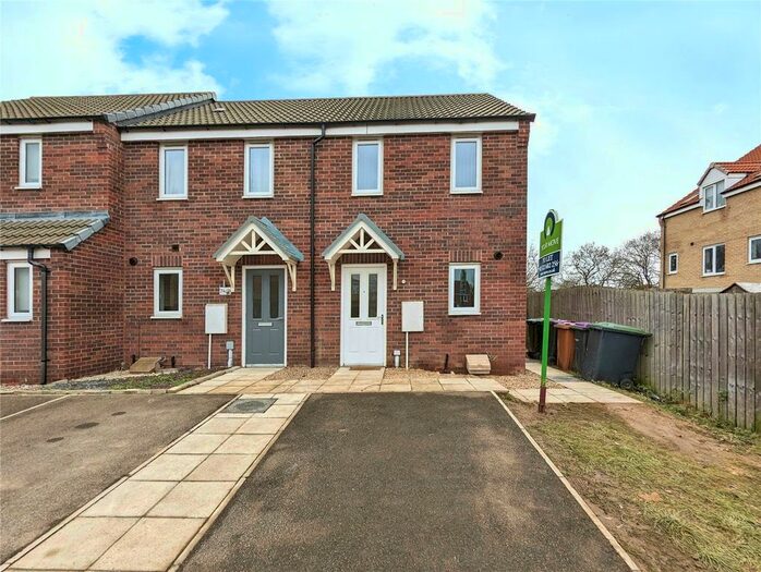 2 Bedroom Semi-Detached House To Rent In Furnace Close, North Hykeham, Lincoln, Lincolnshire, LN6