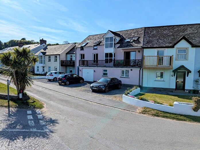 3 Bedroom End Of Terrace House For Sale In Llansteffan, Carmarthen, Carmarthenshire., SA33