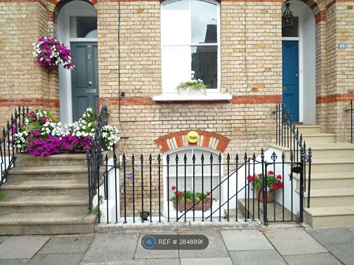 1 Bedroom Flat To Rent In Kennington, London, SE11