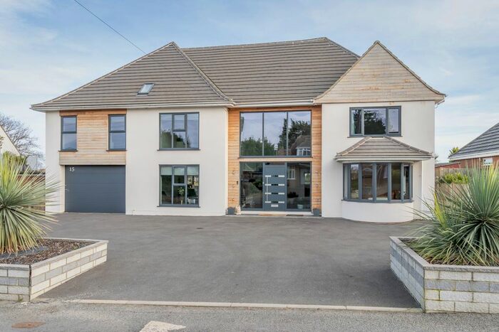 5 Bedroom Detached House To Rent In Warren Road, Gorleston, Great Yarmouth, NR31