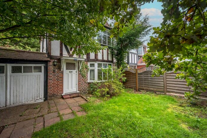 3 Bedroom Semi-Detached House To Rent In Robin Hood Way, Kingston Vale, London, SW15