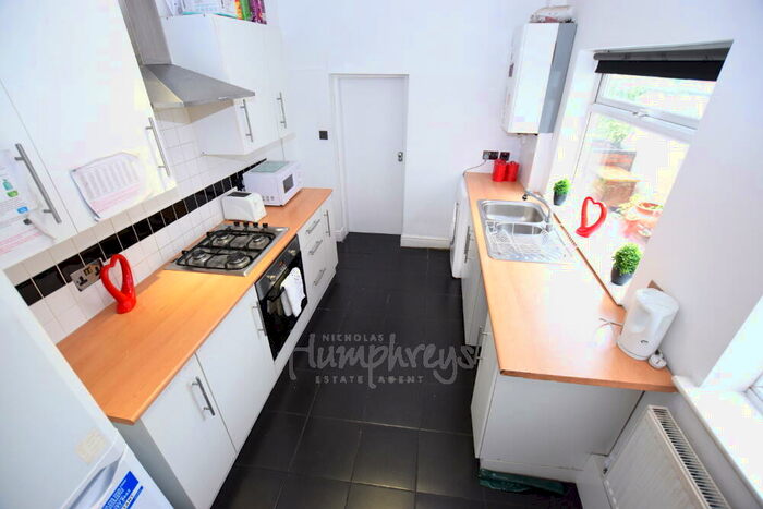 4 Bedroom Terraced House To Rent In Euston Road, Far Cotton, Northampton, NN4
