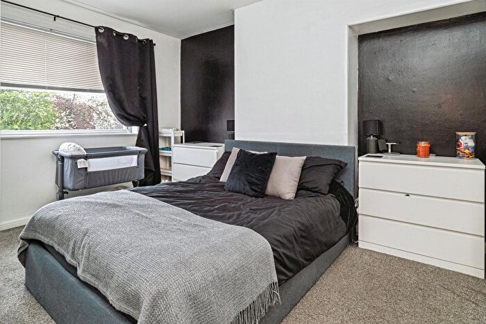 3 Bedroom Terraced House For Sale In Summergangs Road, Hull, HU8