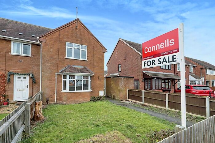 2 Bedroom End Of Terrace House To Rent In Brindley Avenue, Wednesfield, Wolverhampton, WV11