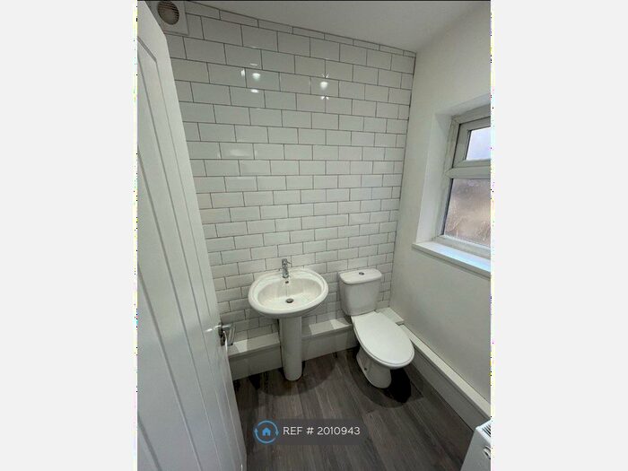 3 Bedroom Terraced House To Rent In Pansy Street, Liverpool, L5