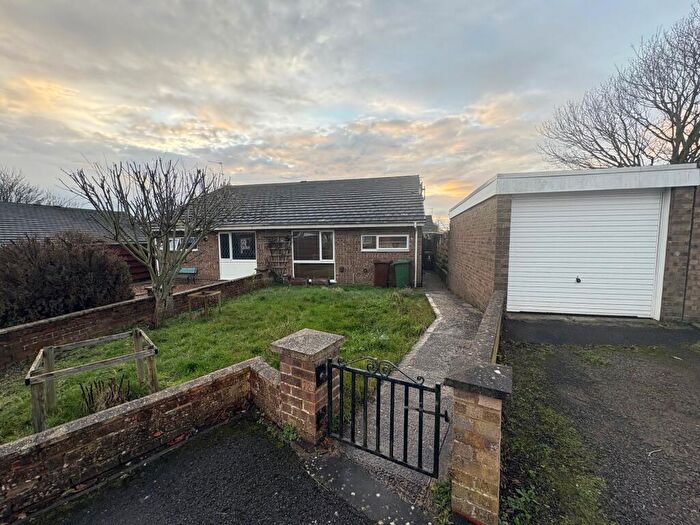 2 Bedroom Bungalow To Rent In Castle Close, Corby, NN18