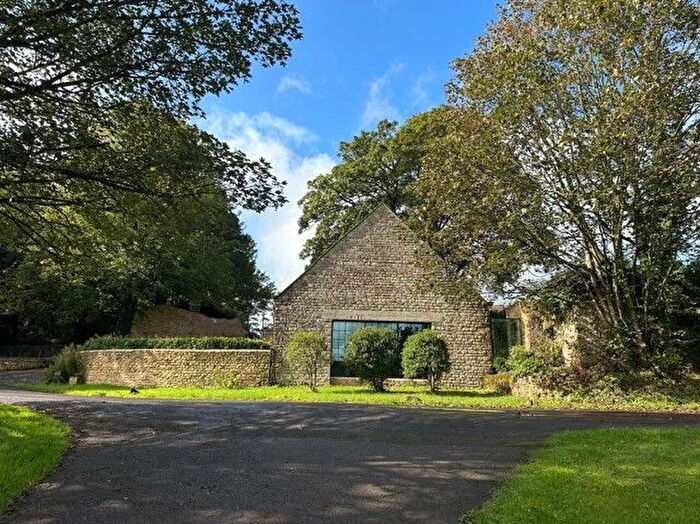 6 Bedroom Barn Conversion For Sale In The Tews, Chipping Norton, OX7