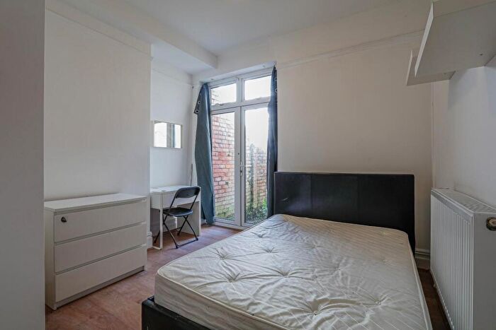 1 Bedroom Private Halls To Rent In Colum Road, Cathays, CF10
