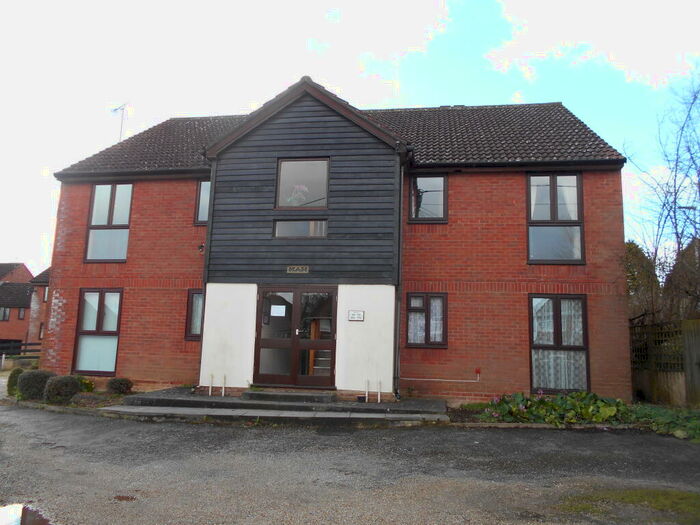 1 Bedroom Flat To Rent In Yeovil, BA21