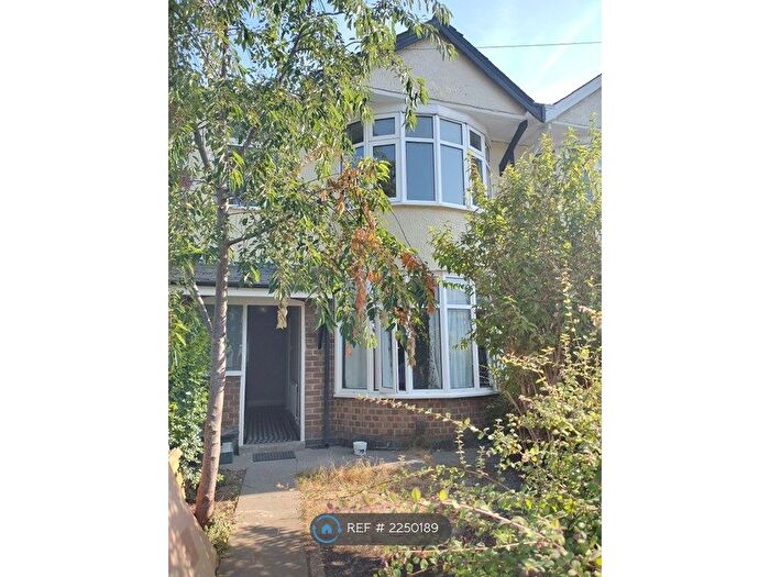 3 Bedroom Semi-Detached House To Rent In Oliver Rd., Oxford, OX4