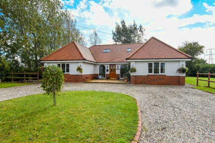 5 Bedroom Detached House For Sale In Debden Green, Saffron Walden, CB11