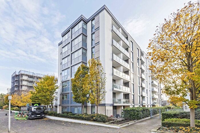 1 Bedroom Flat To Rent In Clayponds Lane, Brentford, TW8