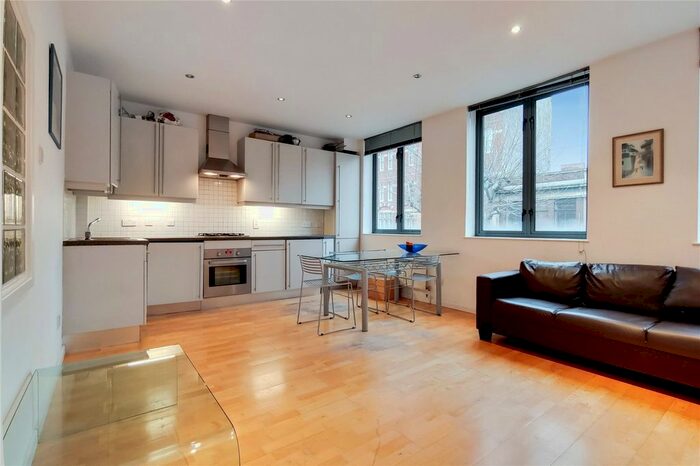 1 Bedroom Flat To Rent In Grays Inn Road, Bloomsbury, London, WC1X