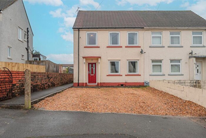 3 Bedroom Semi-Detached House For Sale In Maesgwyn, Pontnewydd, Cwmbran, NP44