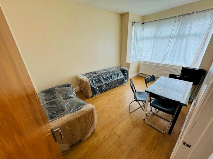 4 Bedroom Terraced House To Rent In Meath Road, London, E15