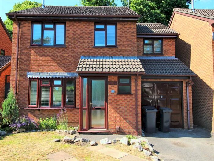 4 Bedroom Property To Rent In Victoria Park Road, Winton, Bournemouth, BH9