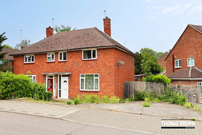 2 Bedroom Semi Detached House For Sale In Thorndon Road, Orpington, BR5
