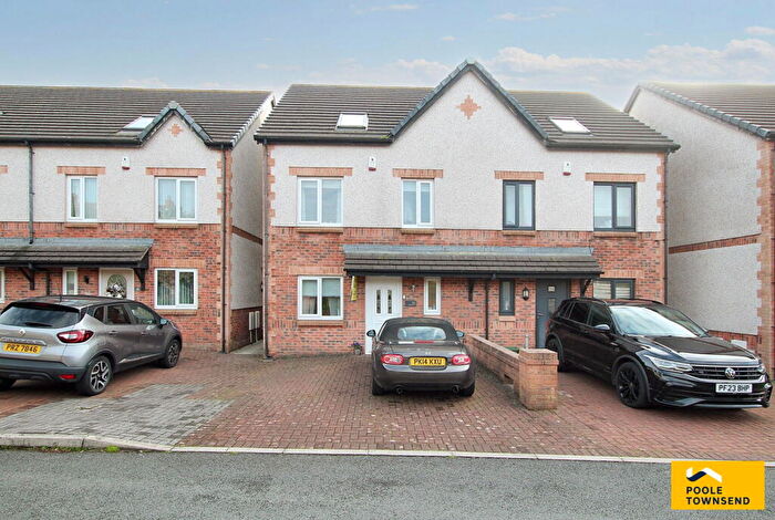 3 Bedroom Semi Detached House For Sale In Crozier Close, Barrow-in-furness, LA13