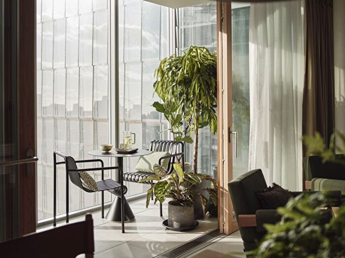 2 Bedroom Flat To Rent In Shard Place, London Bridge Street, SE1