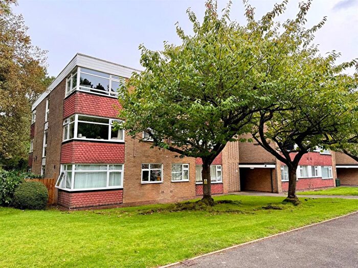 Studio To Rent In Savoy Close, Harborne, Birmingham, B32