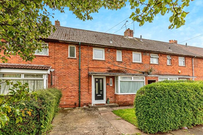 3 Bedroom Terraced House For Sale In Staveley Crescent, Bristol, BS10