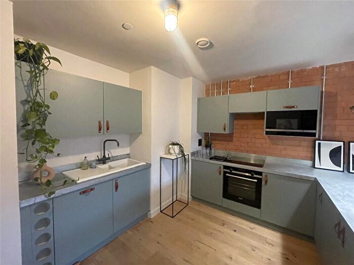 2 Bedroom Apartment To Rent In Derwent House, Livery Street, Jewelley Quater, Birmingham, B3