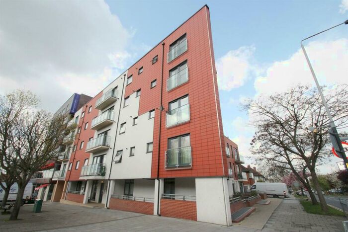 2 Bedroom Flat To Rent In Osbury Court, Northolt Road, Harrow, HA2