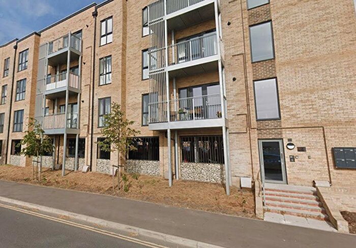 1 Bedroom Flat To Rent In Parker Drive, Newhaven, BN9