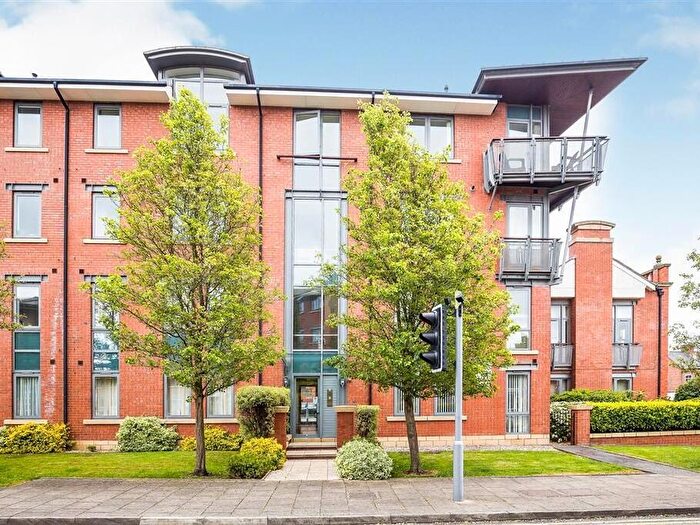 2 Bedroom Flat To Rent In Hopkinson Court, Walls Avenue, Chester, CH1