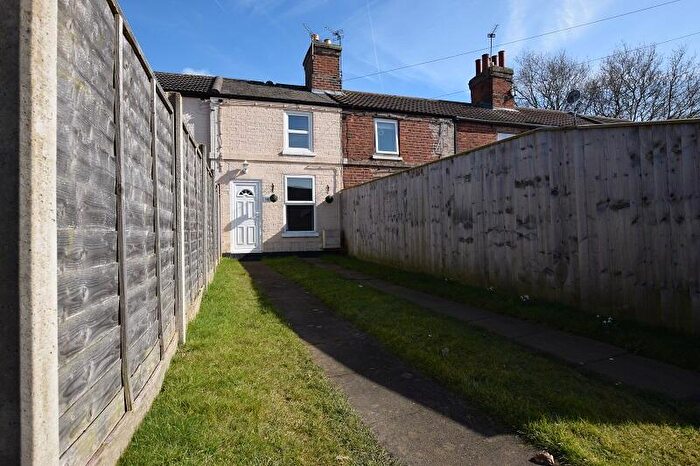 2 Bedroom Terraced House To Rent In South Street, Alford, LN13
