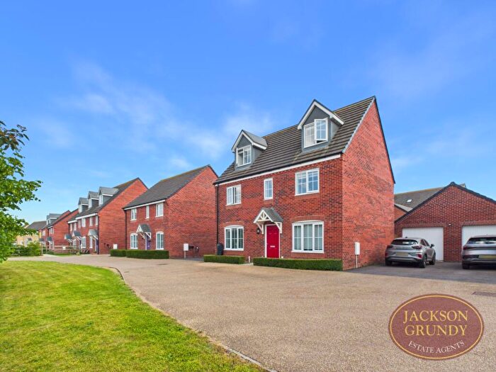 5 Bedroom Detached House For Sale In Emperor Crescent, Northampton, NN4