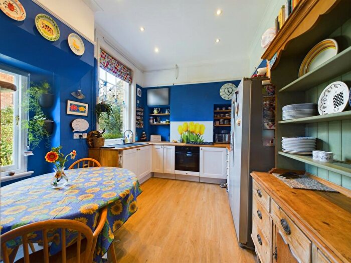 5 Bedroom Detached House For Sale In St Peters Park Road, Broadstairs, CT10