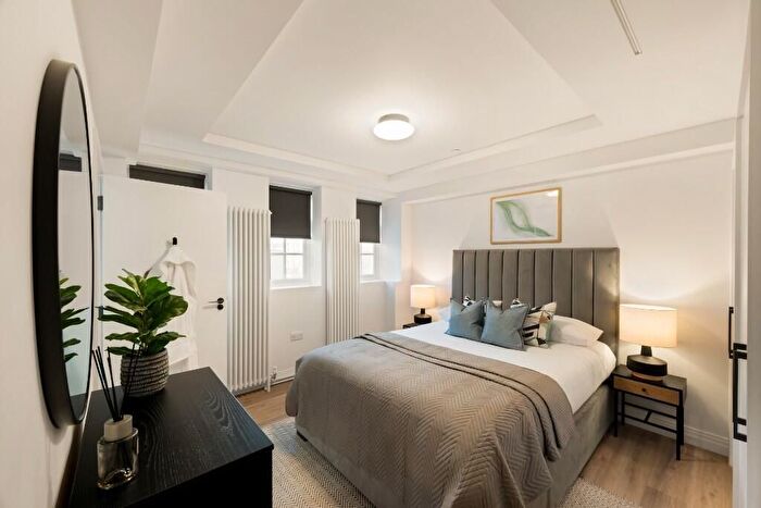 1 Bedroom Flat To Rent In Dolphin Square, London, SW1V