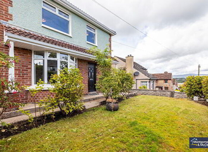4 Bedroom Detached House With Garages For Sale In Caw Park, Derry/Londonderry, BT47