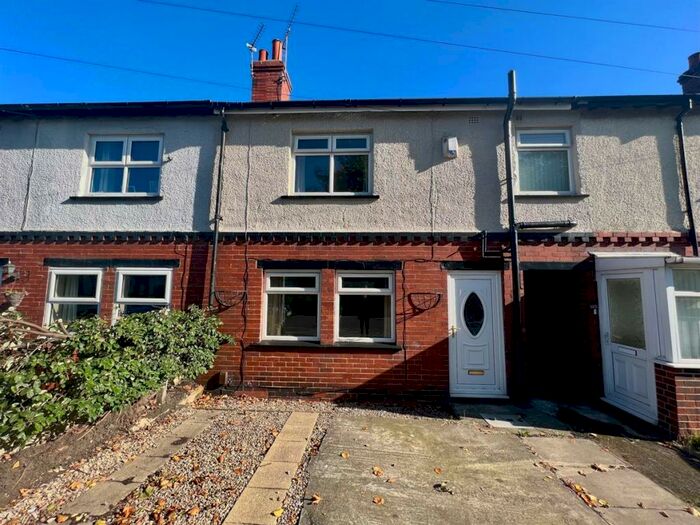 3 Bedroom Terraced House To Rent In Bridge Street, Morley, Leeds, LS27