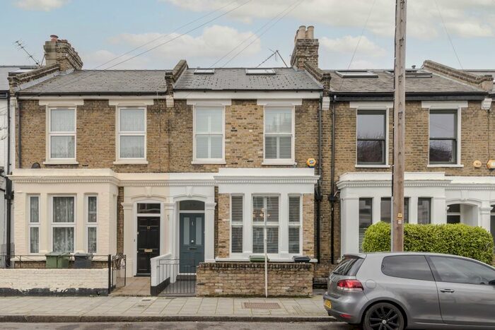 4 Bedroom Terraced House To Rent In Kay Road, London, SW9