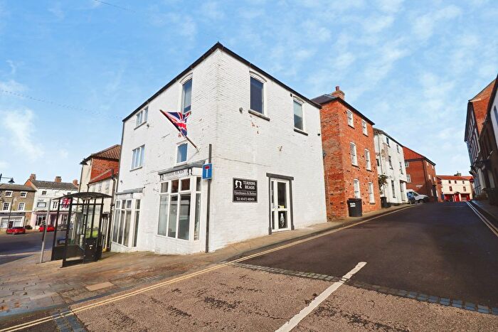 3 Bedroom Town House For Sale In South Street, Caistor, LN7