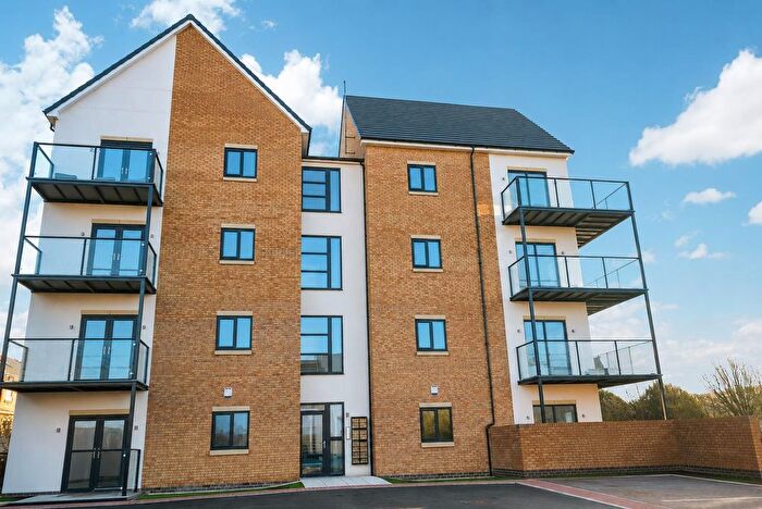 2 Bedroom Flat For Sale In Scholeys Wharf, Mexborough, S64
