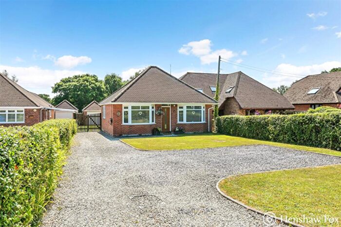 3 Bedroom Detached Bungalow For Sale In Woodlands Road, Woodlands, Hampshire, SO40