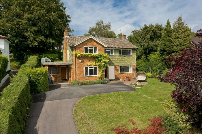 4 Bedroom Detached House To Rent In Guildown Road, Guildford, Surrey, GU2