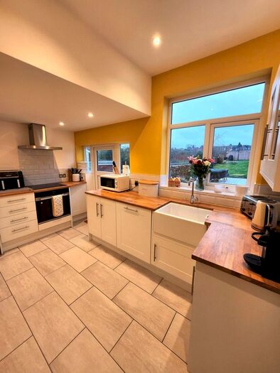 3 Bedroom Semi-Detached House To Rent In Robert Street, Dudley, DY3