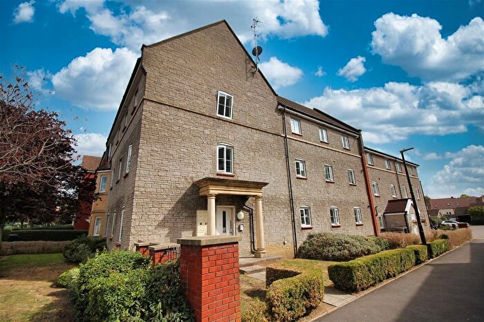 2 Bedroom Flat To Rent In Mallard Close, Speedwell, Bristol, BS5