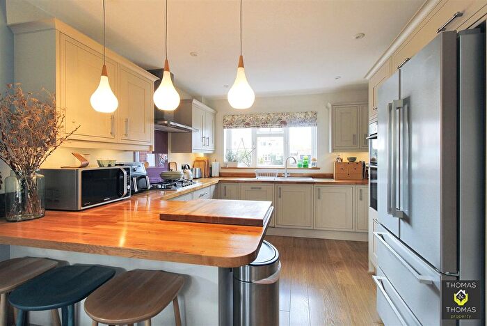 4 Bedroom Detached House For Sale In Chamwells Walk, Longlevens, GL2